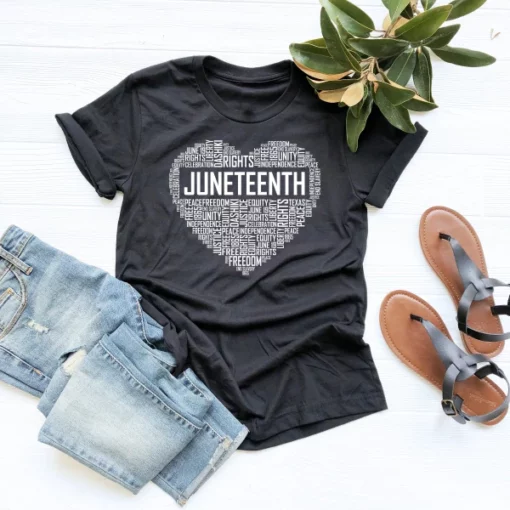 Camisa del corazón de Juneteenth