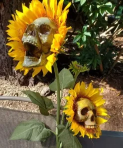 Halloween Scary Sunflower Skull