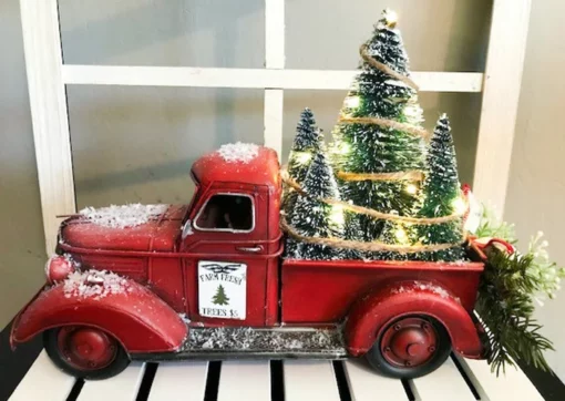 Röd Farm Truck Christmas Centerpiece