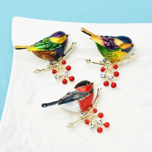 Multicolor Bird Brooch Pinni