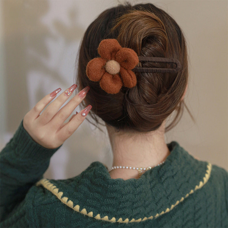 Fashion New Plush Flower Clip - Image 6
