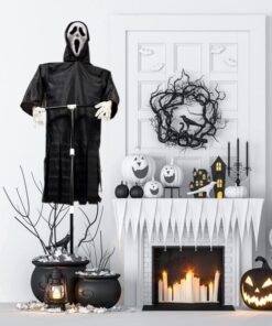 Garden Swinging Screaming Face Halloween Ghost