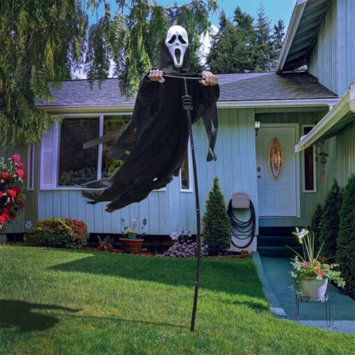 Garden Swinging Screaming Wiċċ Halloween Ghost