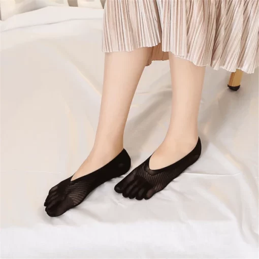 Protiskluzové prodyšné kotníkové ponožky s pěti prsty